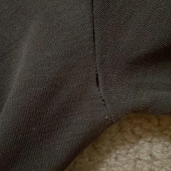 Yves Saint Laurent Sweater - Picture 6 of 6